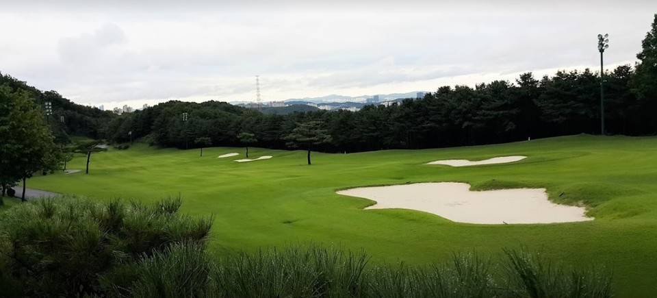 88 Country Club (West)