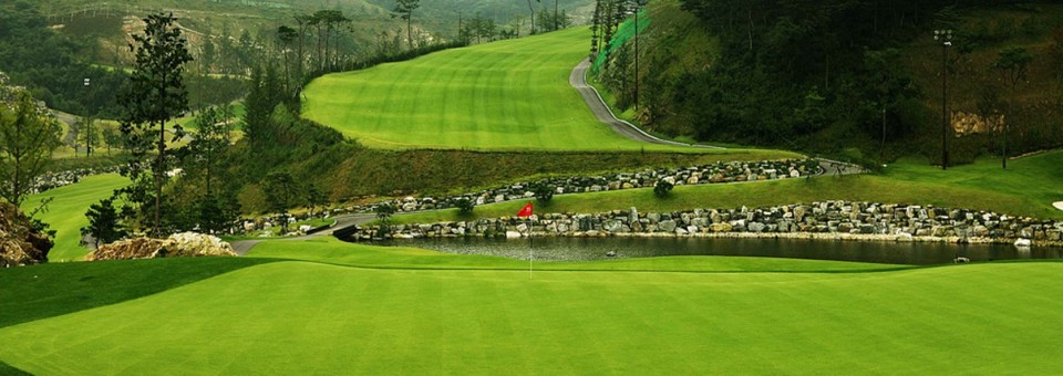 Summit Country Club
