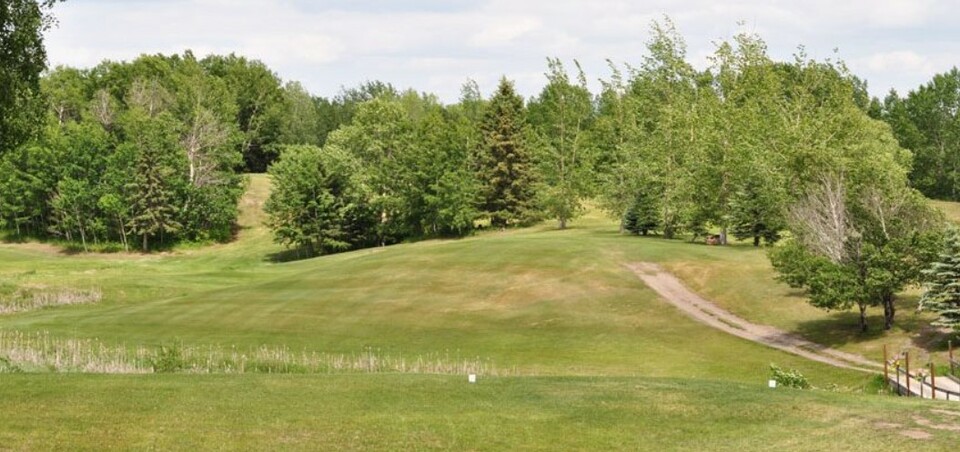 Emerald Lake Regional Park Golf Course