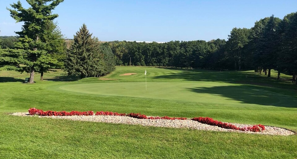 Weymont Run Country Club