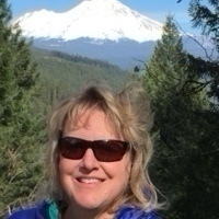 Sandy Leach