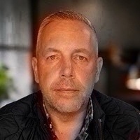Robert Gregov