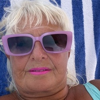 Suzanne Charron