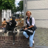 Marie-Louise Schröder