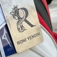 Roni Yendri
