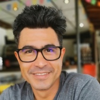 Mauricio Castro