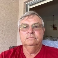 Michael Tucker