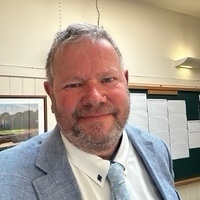 Ian Chatterton