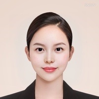 Ah jung Heo