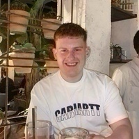 Lee Burnett
