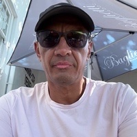 Robin Friester THE_HNIC