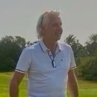 Andreas Tillmans