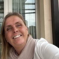 Anne de Jong